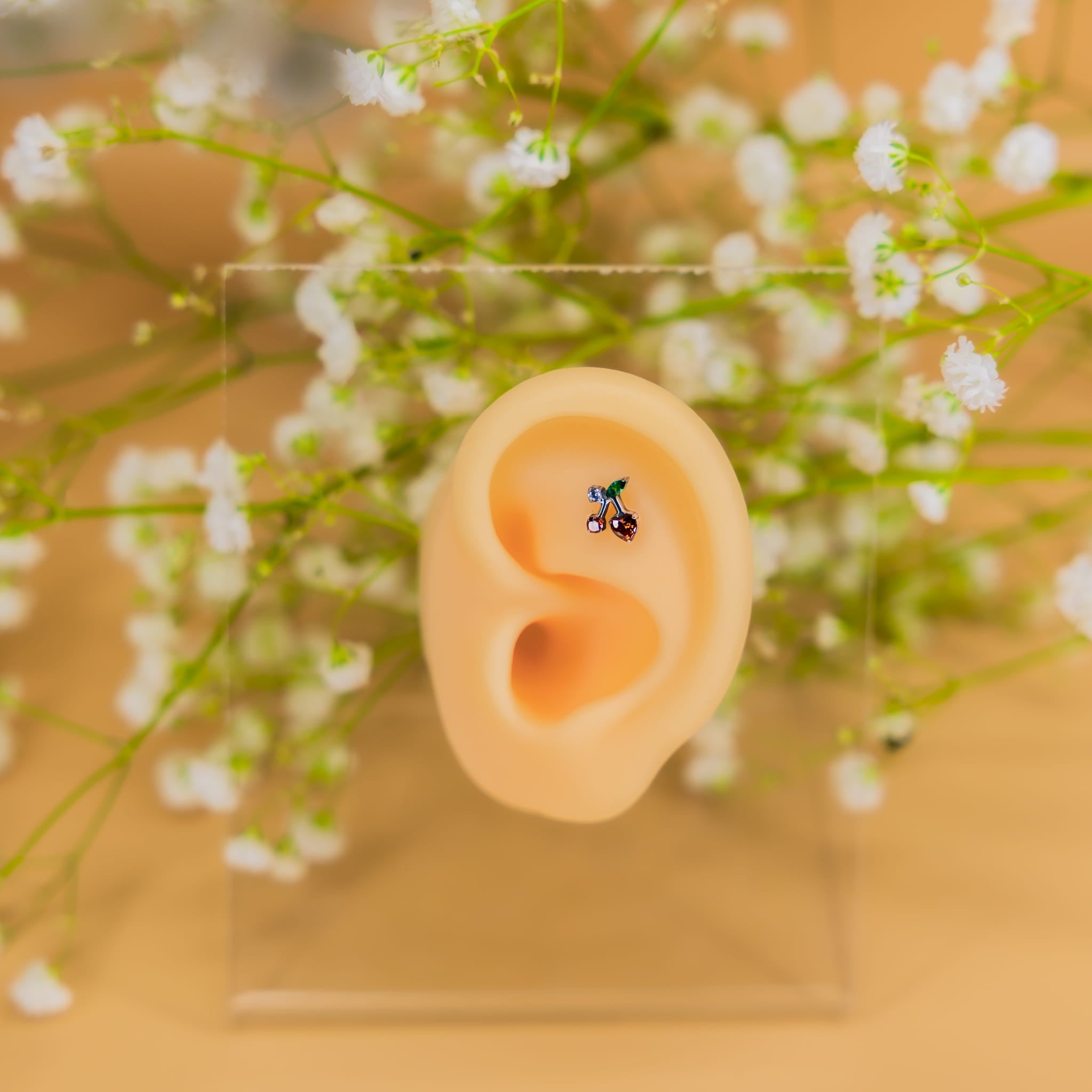 Labret aus Titansilber mit Kirschen
