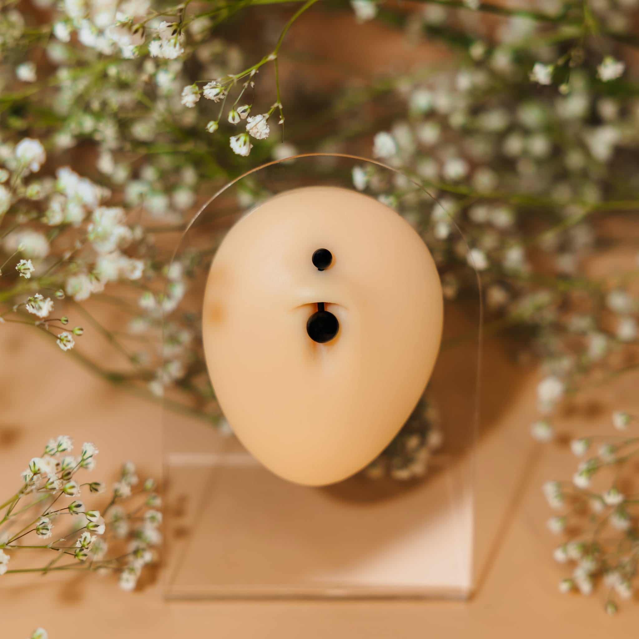 Klassischer schwarzer Bananen-Bauchnabelpiercing aus Stahl mit Kugeln