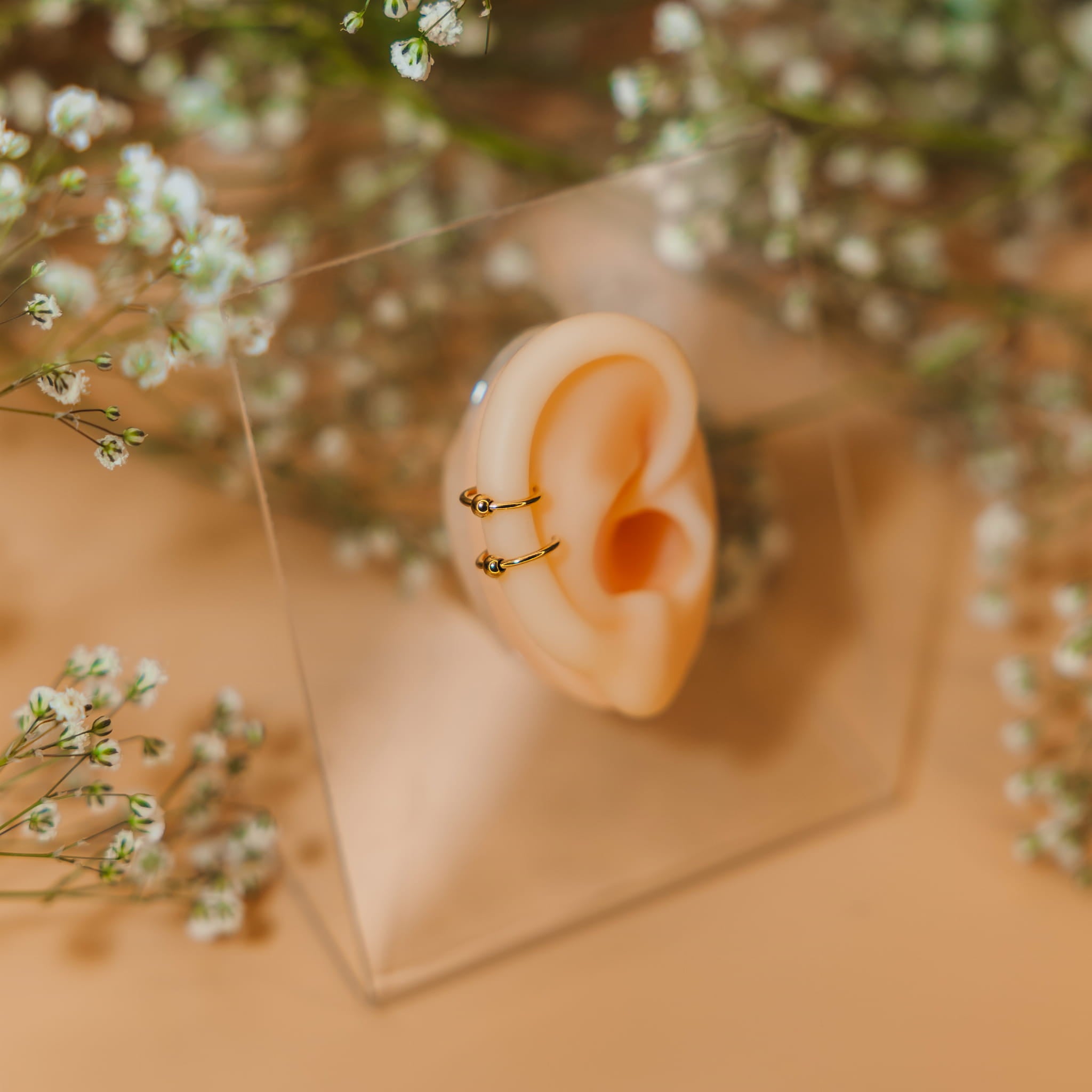 Doppelring mit Kugeln - Gold