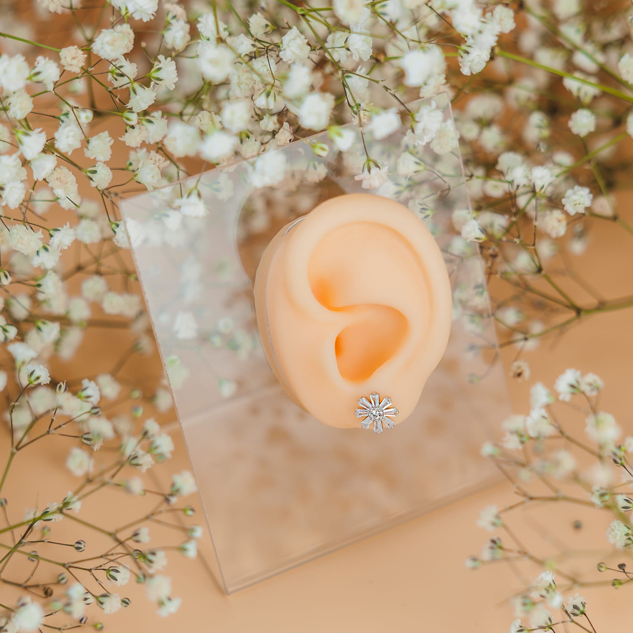 Blumenförmiges Labret aus Silber – 925er Silber