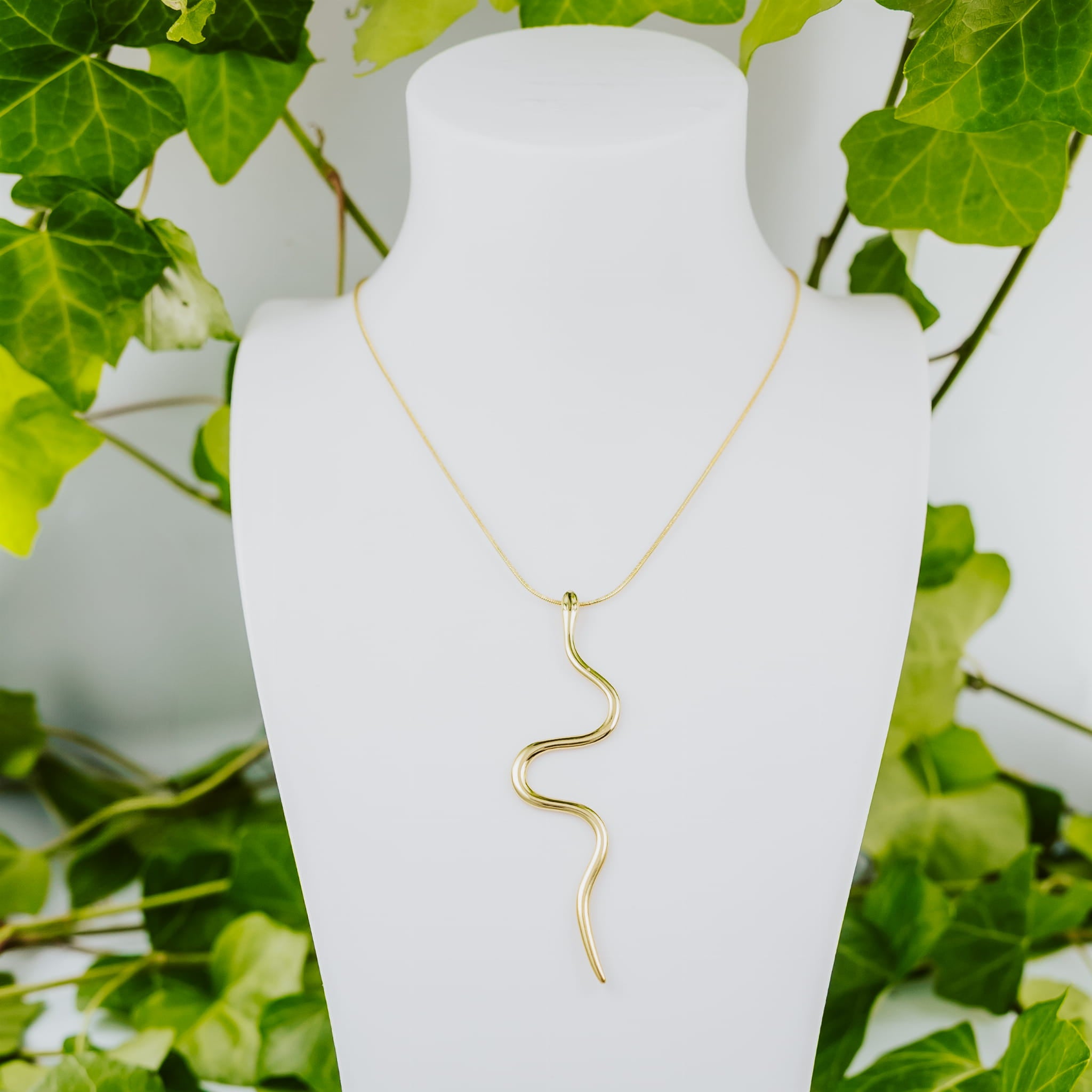 Glatte goldene Schlangenkette