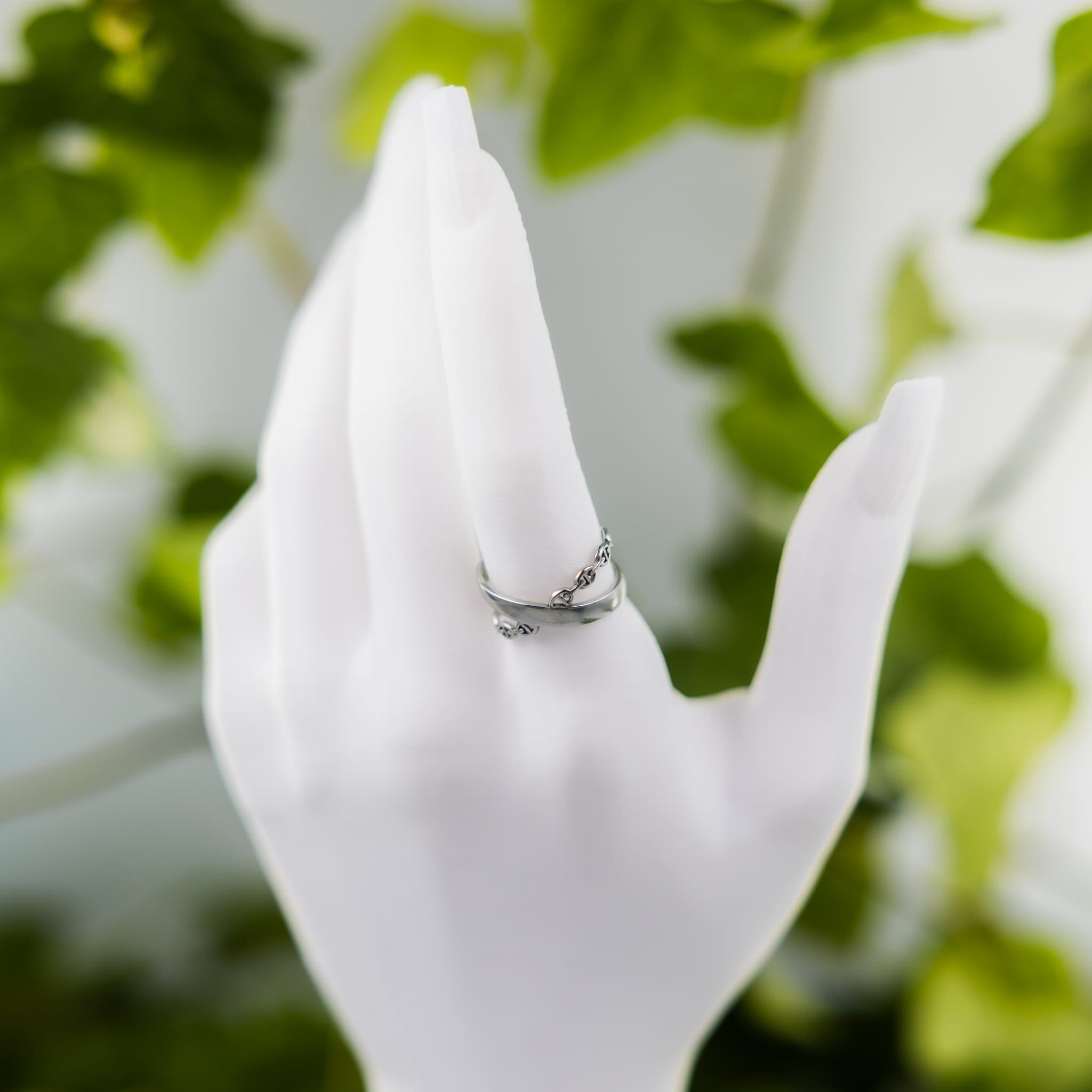 Silberring mit Kettenmotiv