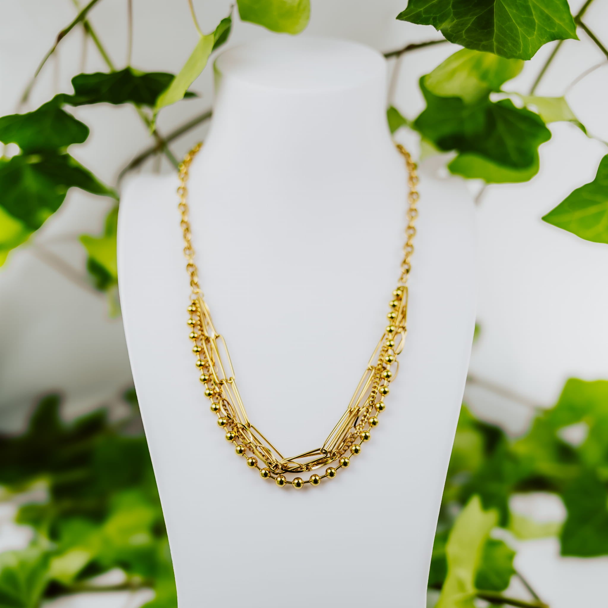 Dreifach gewebte Halskette